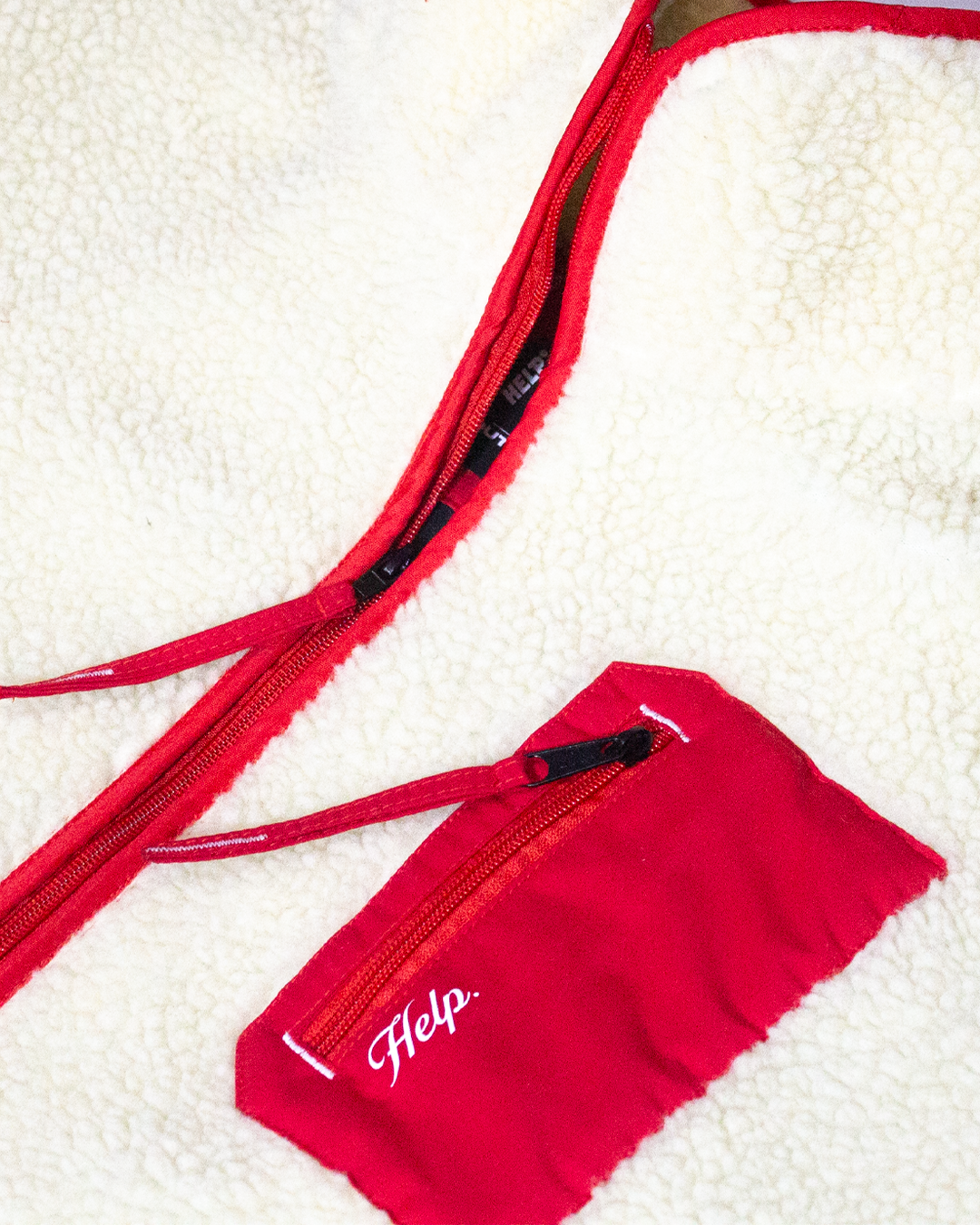 Chaqueta Polar Boxfit Mujer HELP ( Blanco-rojo )