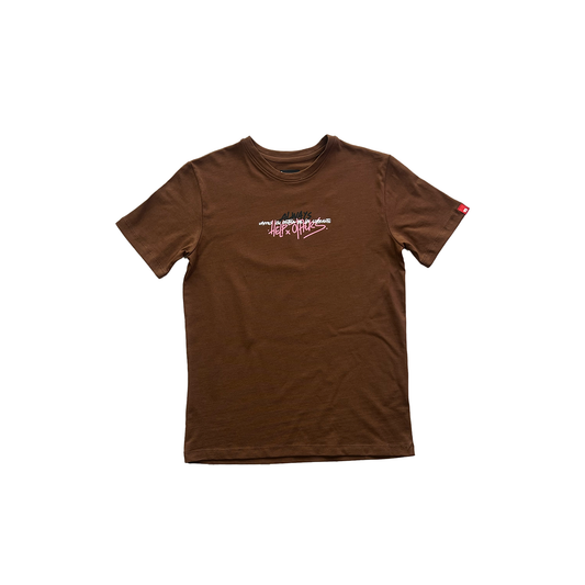Camiseta regular-Fit Nubes ( Chocolate )