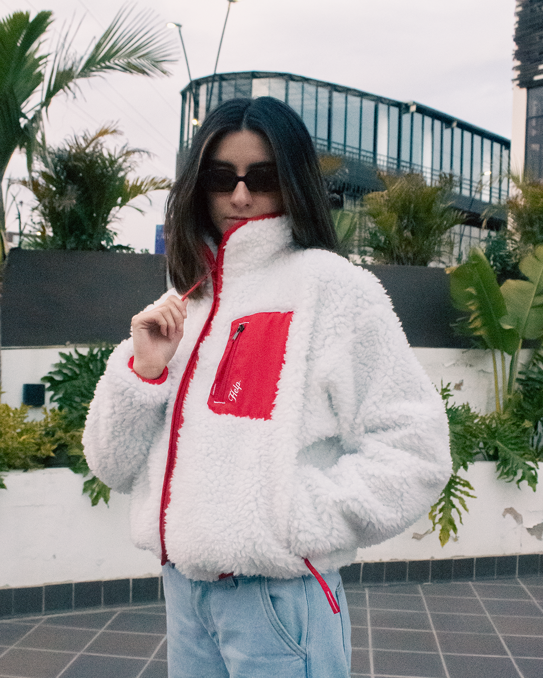 Chaqueta Polar Boxfit Mujer HELP ( Blanco-rojo )