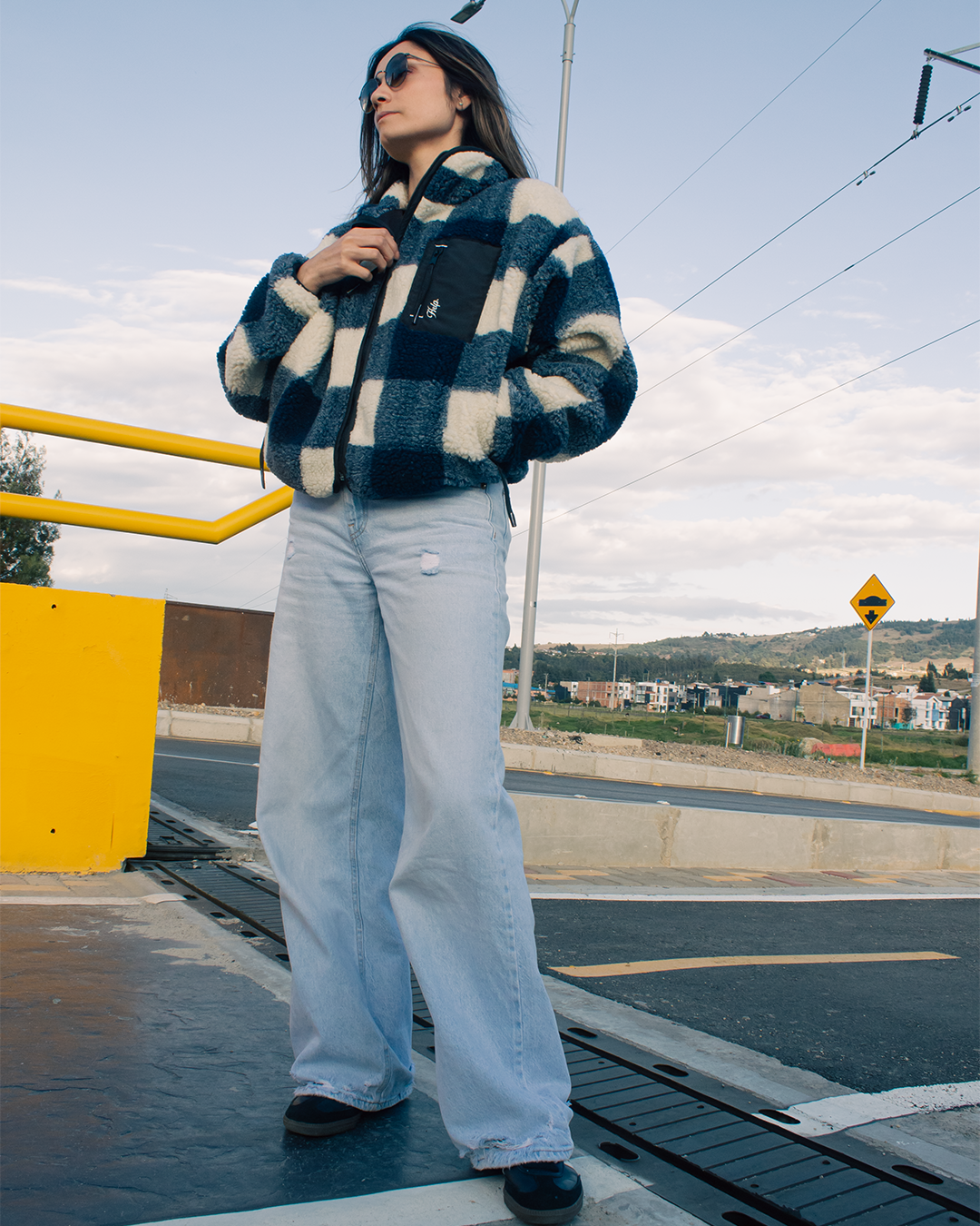 Chaqueta Polar Sierra Mujer HELP ( Cuadros Azul-Blanco )