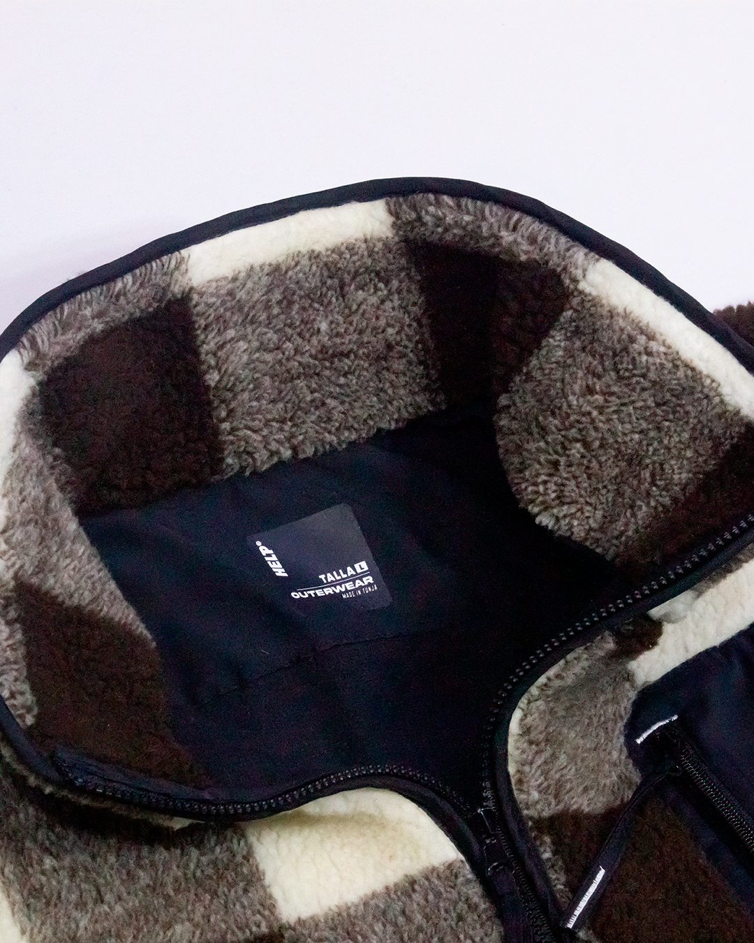 Chaqueta Polar Sierra Moka HELP ( Café-Beige )