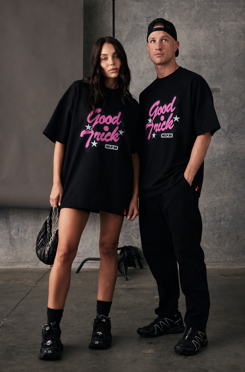 Camiseta HELP Good Trick ( negro )