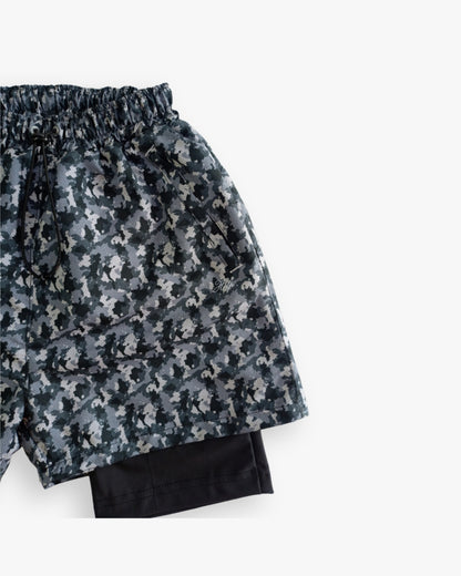 Pantaloneta Deportiva Running HELP ( Gris Camuflado ) 2 en 1