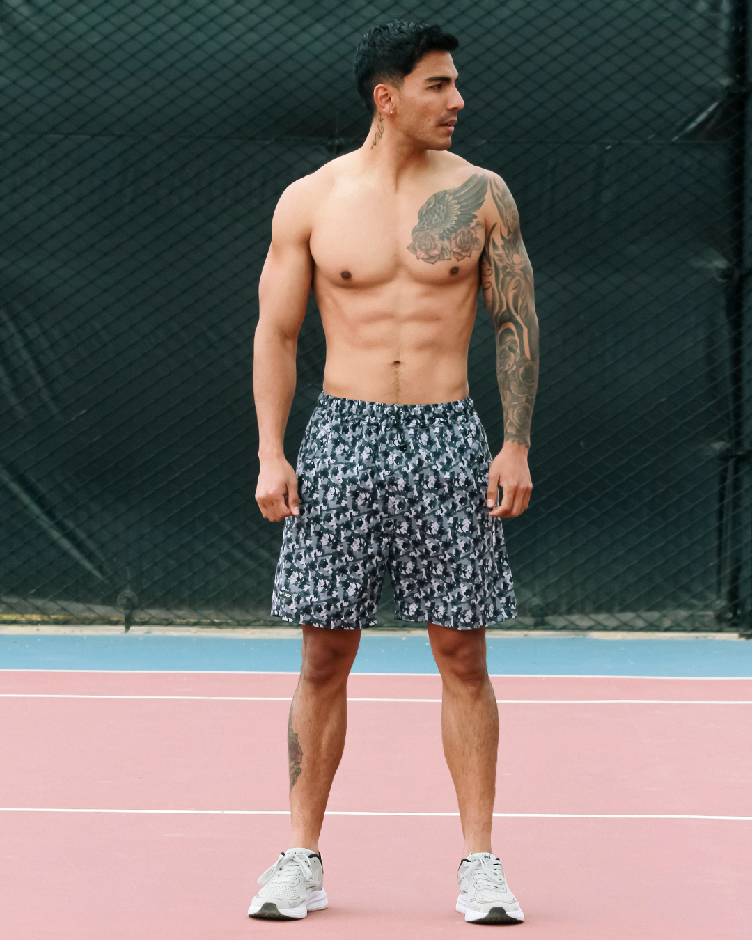 Pantaloneta Corta Deportiva Running HELP ( Gris Camuflado )